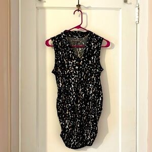 A Pea in the Pod size small leopard print shell top